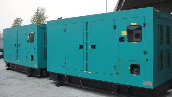 中卫康明斯400kw大型柴油二手发电机组